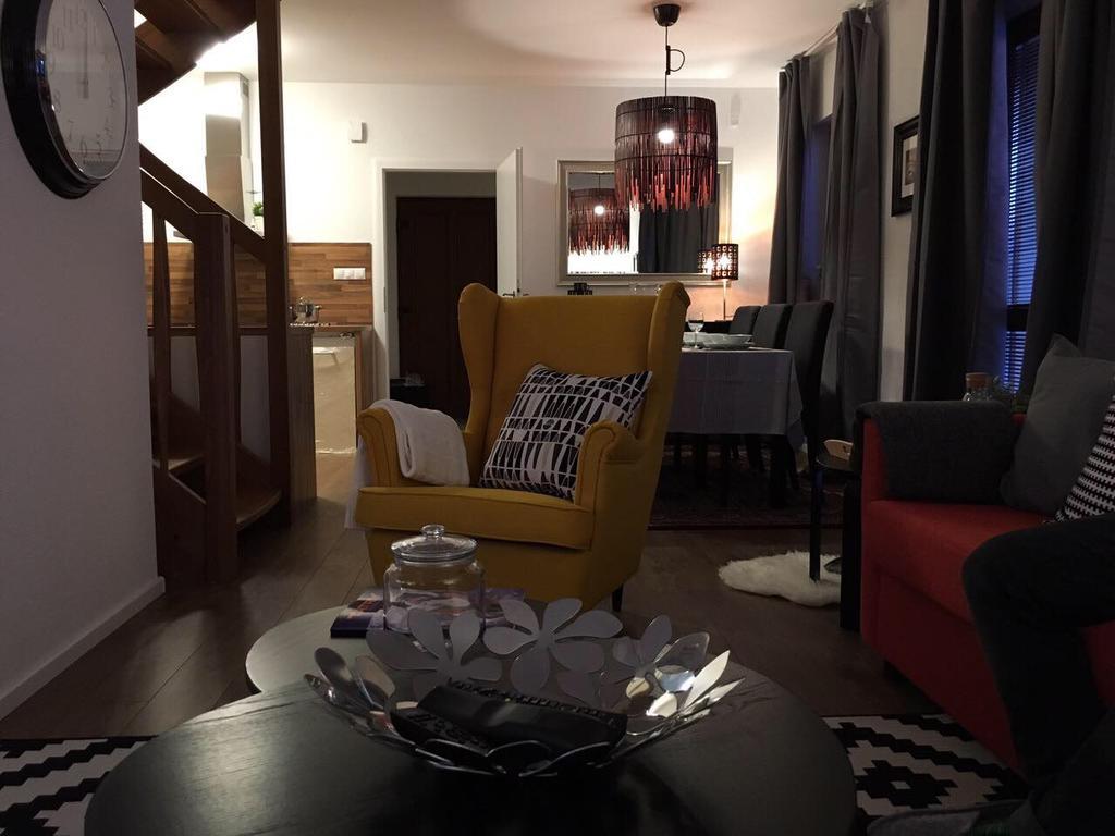 Villa Jasen Stará Lesná エクステリア 写真